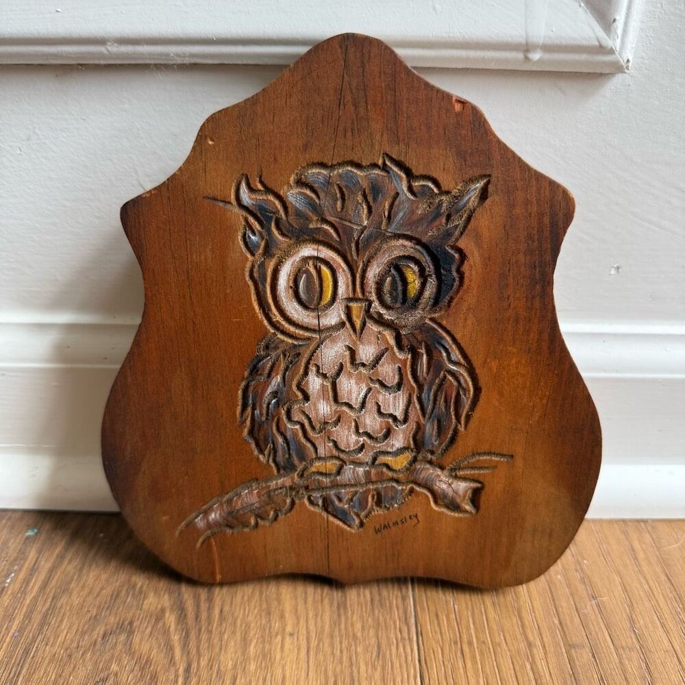 Vintage 60s 70s Wood Owl Plaque 7” x 6.5”